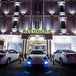 Rest Night Hotel Suites Al Hamra
